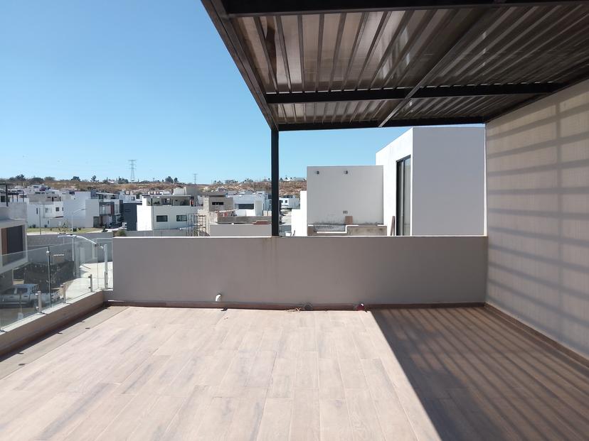 ESPECTACULAR CASA EN VALLE IMPERIAL 👌🏻 4