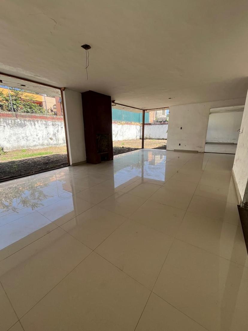 Casa con potencial a remodelar en Chapalita  4